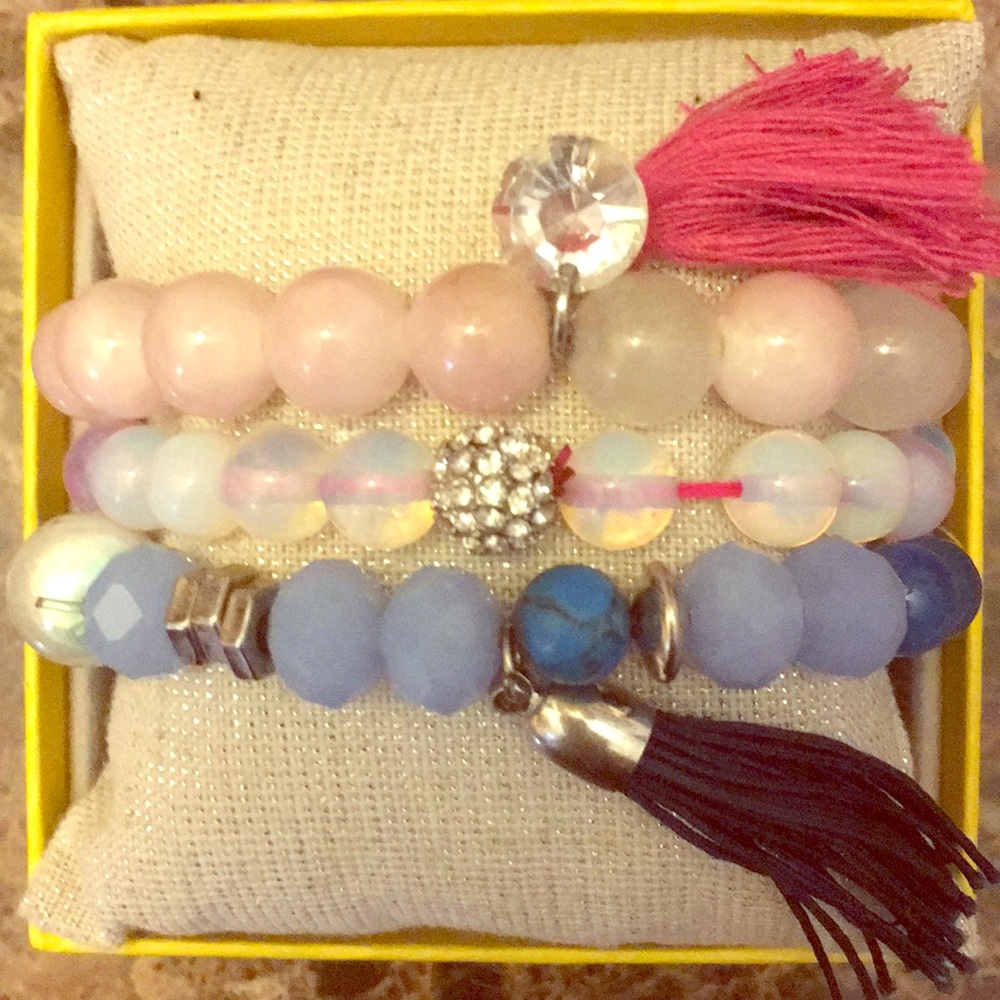 Elastic Beads Bracelet
